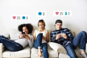 How to Manage Social Media Use for Better Mental Health