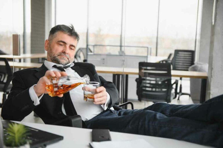 Featured image for article: Workaholism to Alcoholism: Or Vice Versa?
